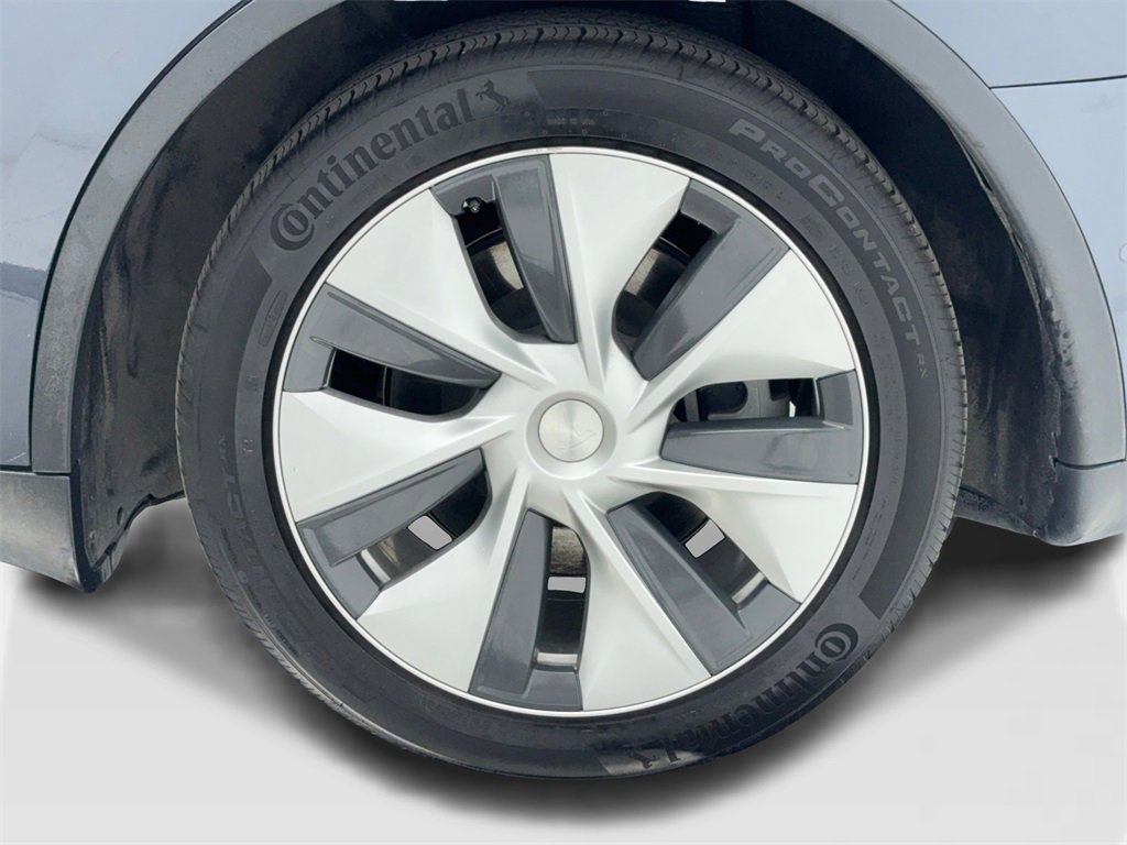 Used 2021 Tesla Model Y 2WD image 57