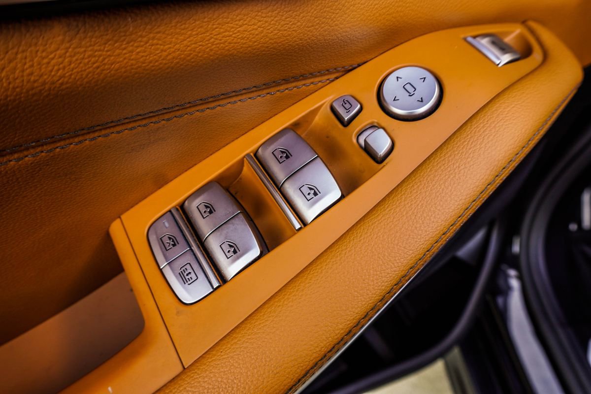 Used 2022 BMW X7 xDrive40i w/ M Sport Package image 33