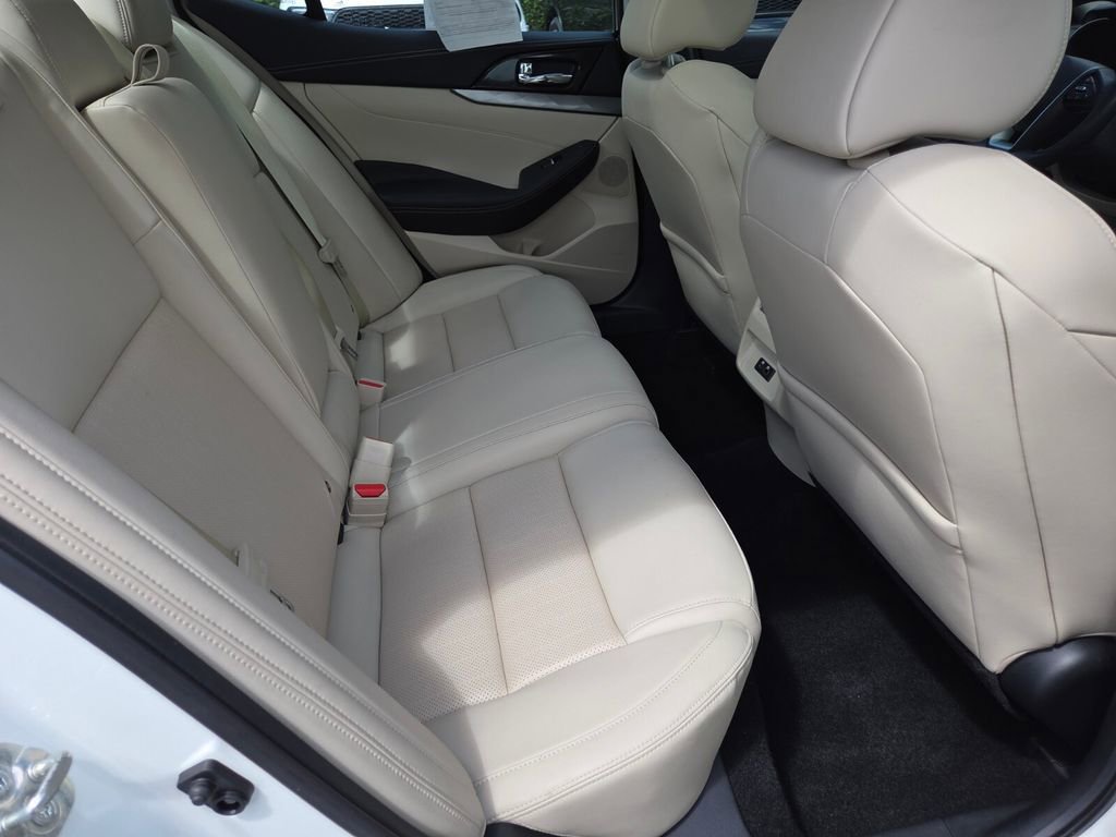 Used 2019 Nissan Maxima 3.5 SL w/ Floor Mat Group image 13