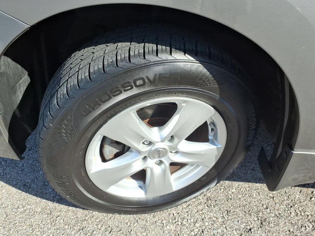 Used 2013 Nissan Quest SV FWD image 21