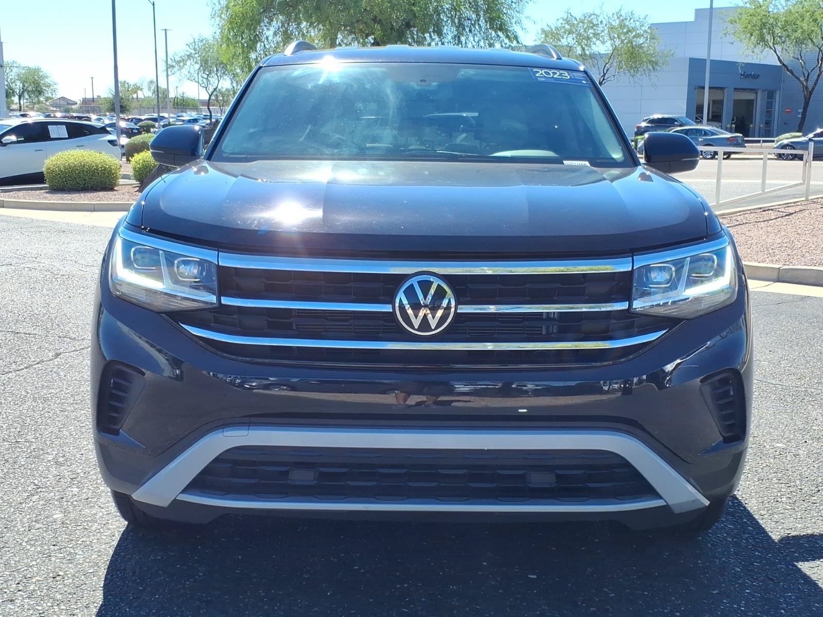 Used 2023 Volkswagen Atlas SE FWD image 2
