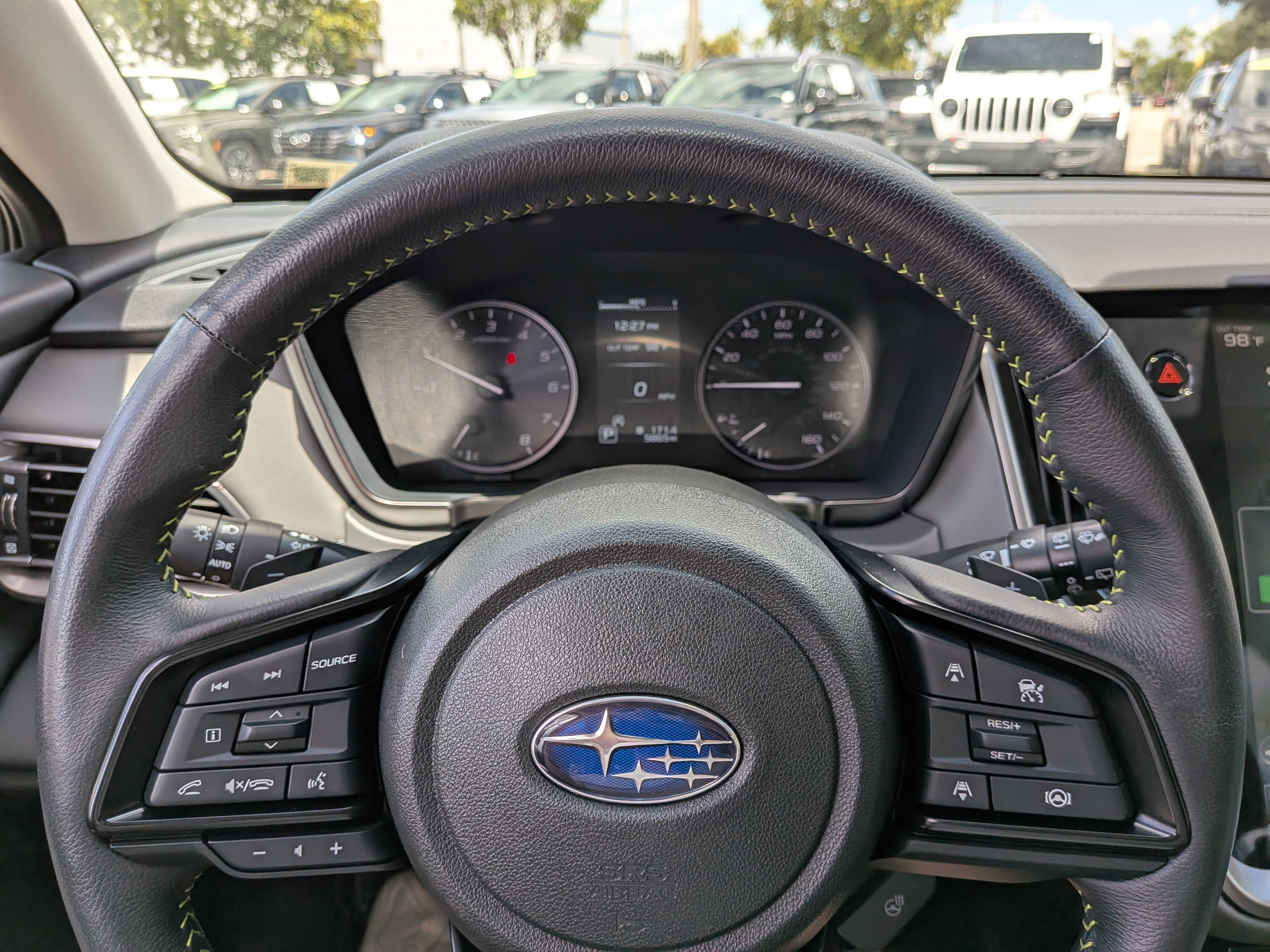 Certified 2025 Subaru Outback Onyx Edition AWD/4WD image 28