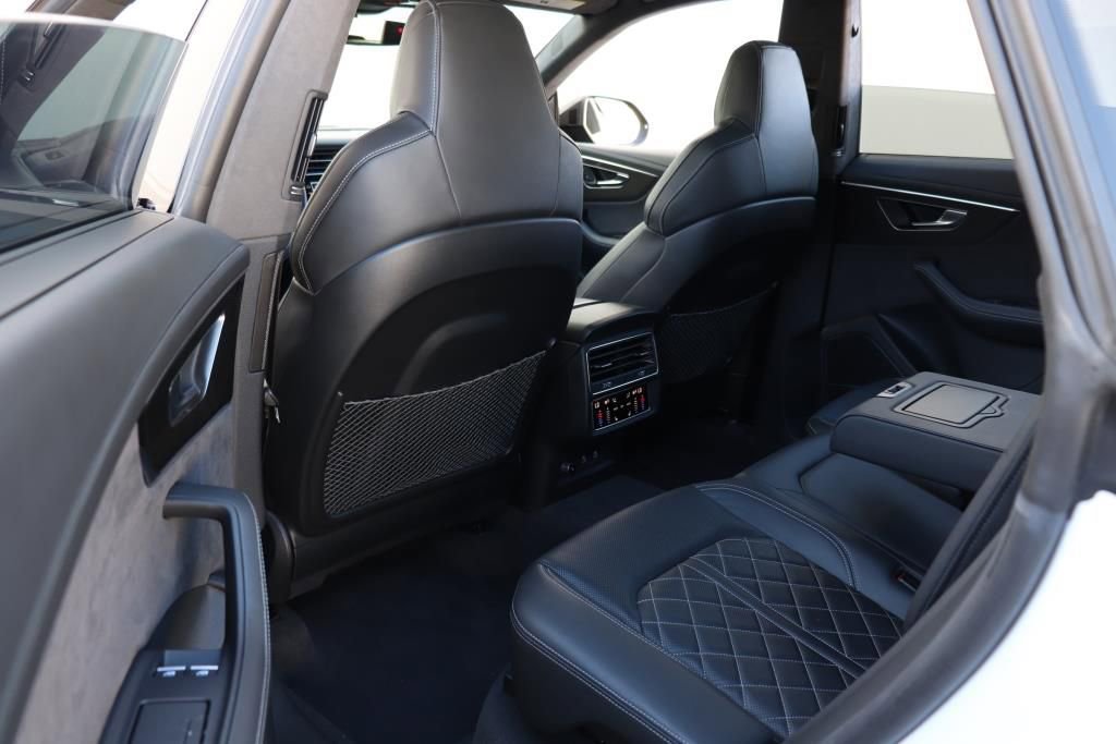 Used 2023 Audi SQ8 Prestige image 19