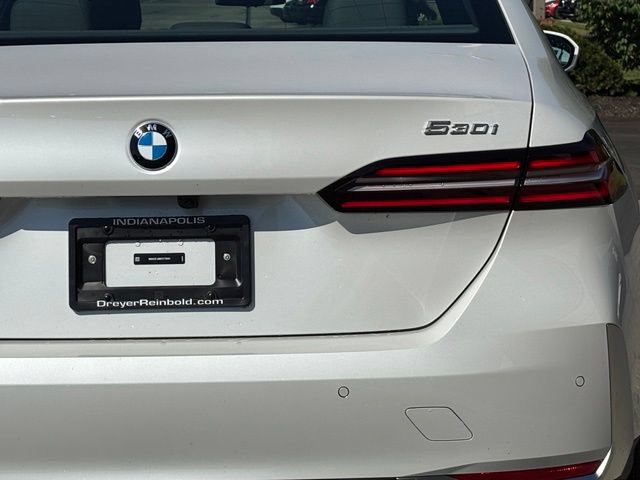 New 2027 BMW 530i xDrive w/ Premium Package AWD/4WD image 5