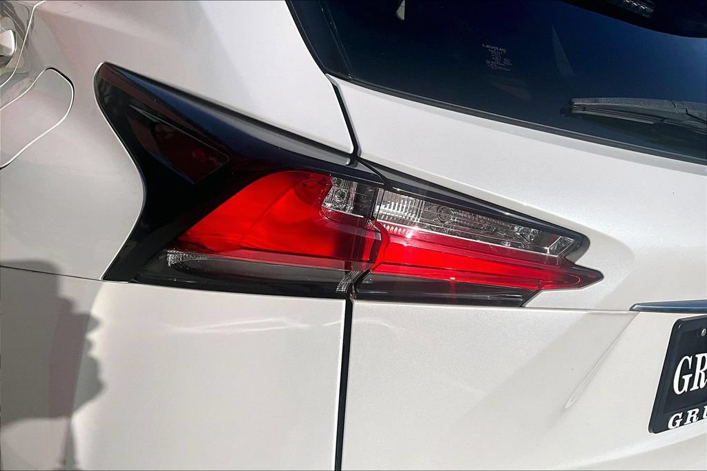 Used 2015 Lexus NX 200t FWD image 40
