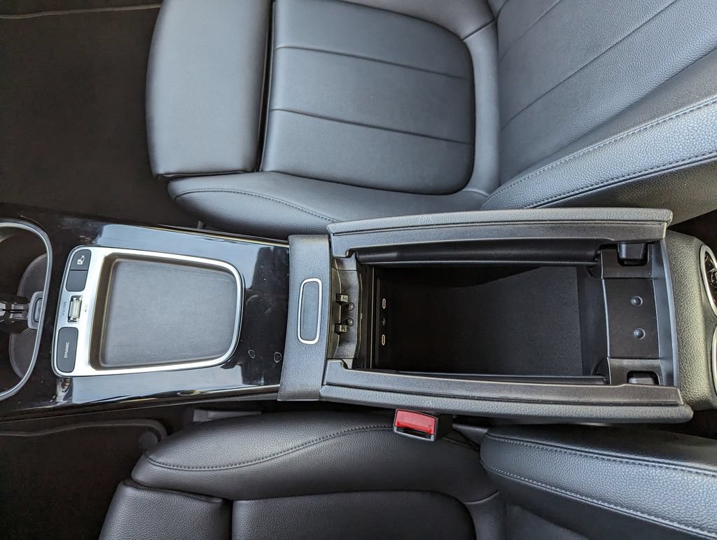 Used 2025 Mercedes-Benz CLA 250 4MATIC image 21