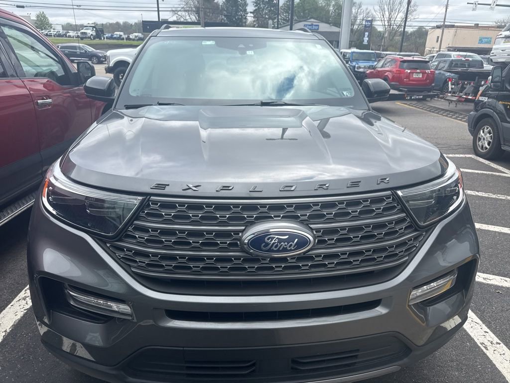 Used 2023 Ford Explorer XLT w/ Equipment Group 202A video 2