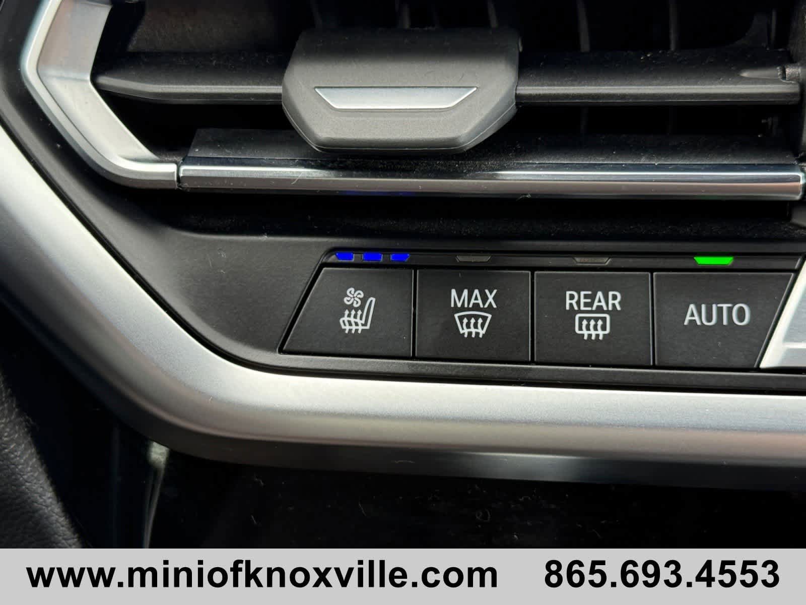 Used 2024 BMW X3 sDrive30i w/ Premium Package w/ZPA RWD image 29
