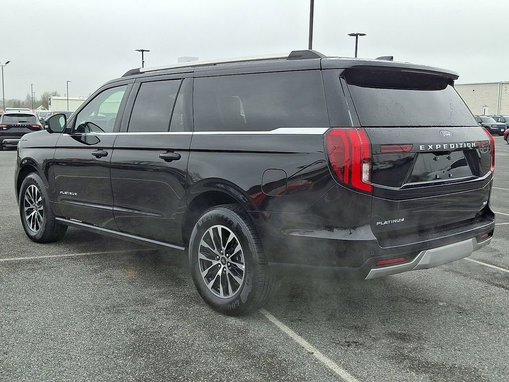 Certified 2025 Ford Expedition Max Platinum image 4