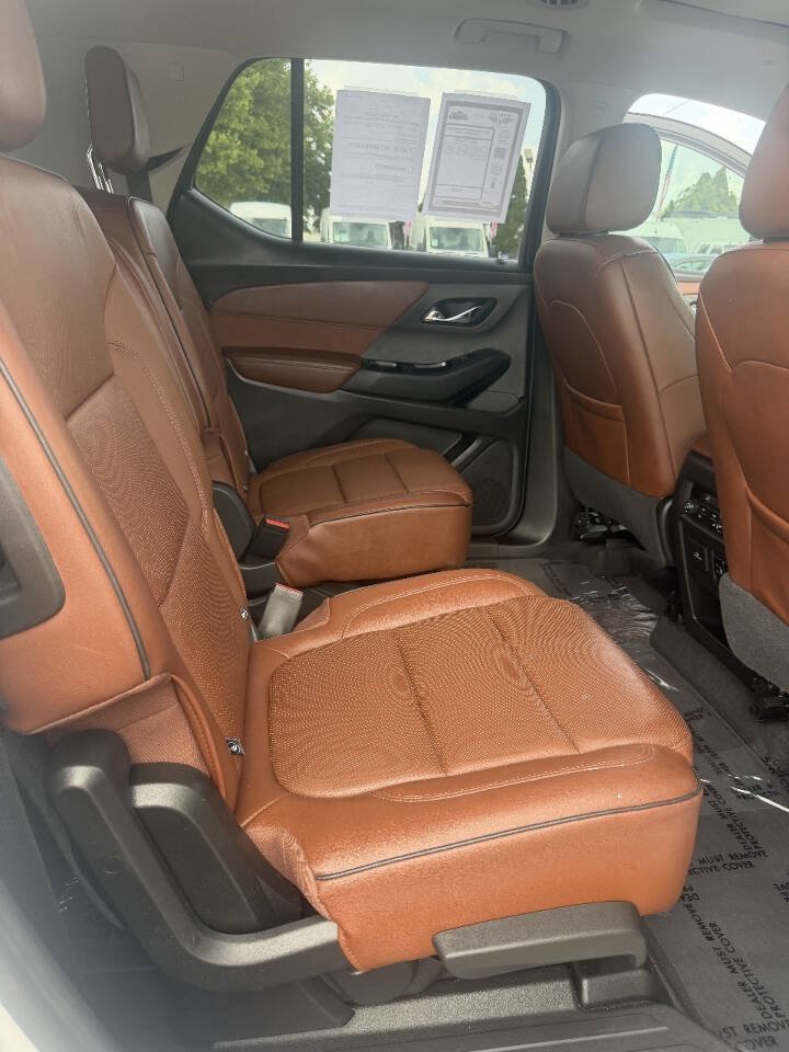 Used 2018 Chevrolet Traverse High Country AWD/4WD image 12