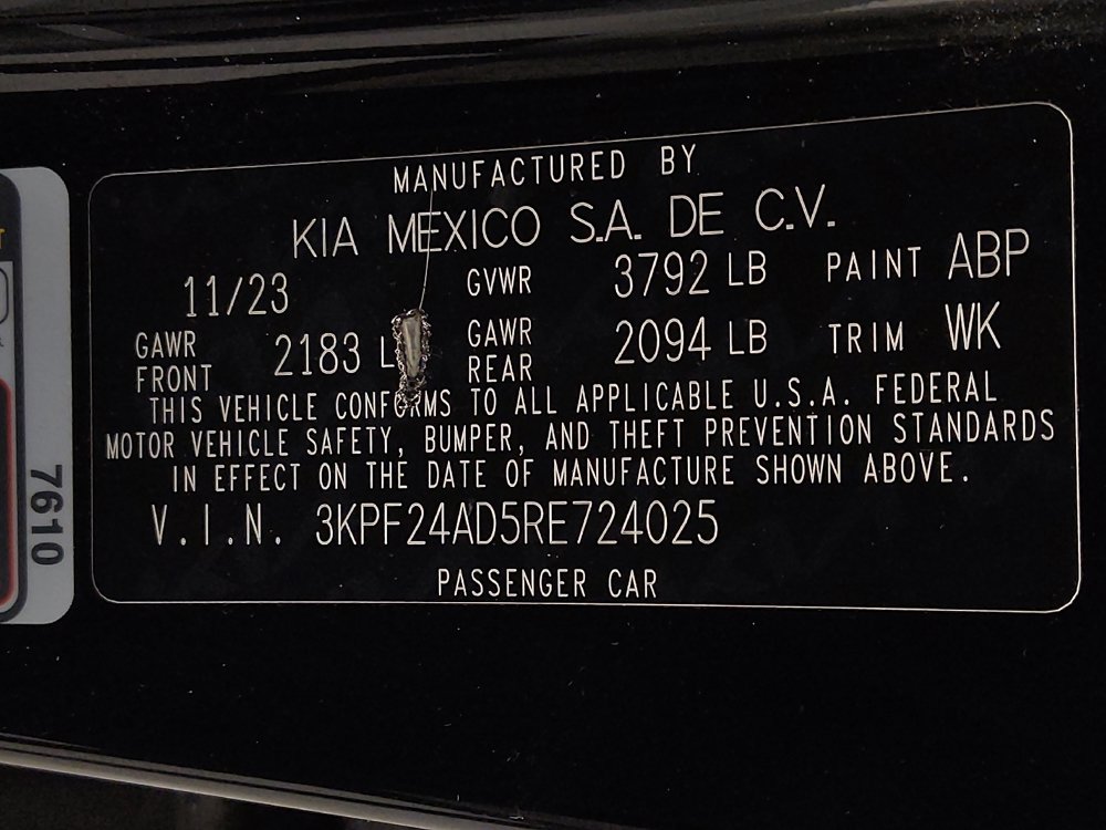Used 2024 Kia Forte LXS FWD image 33