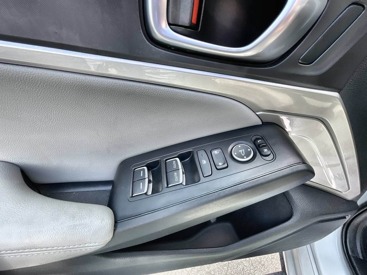 Used 2024 Acura Integra FWD image 22