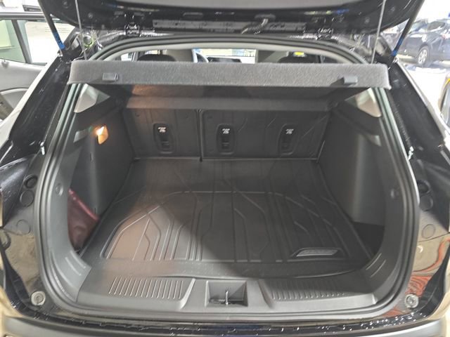 New 2026 Chevrolet Trax ACTIV w/ Driver Confidence Package image 13