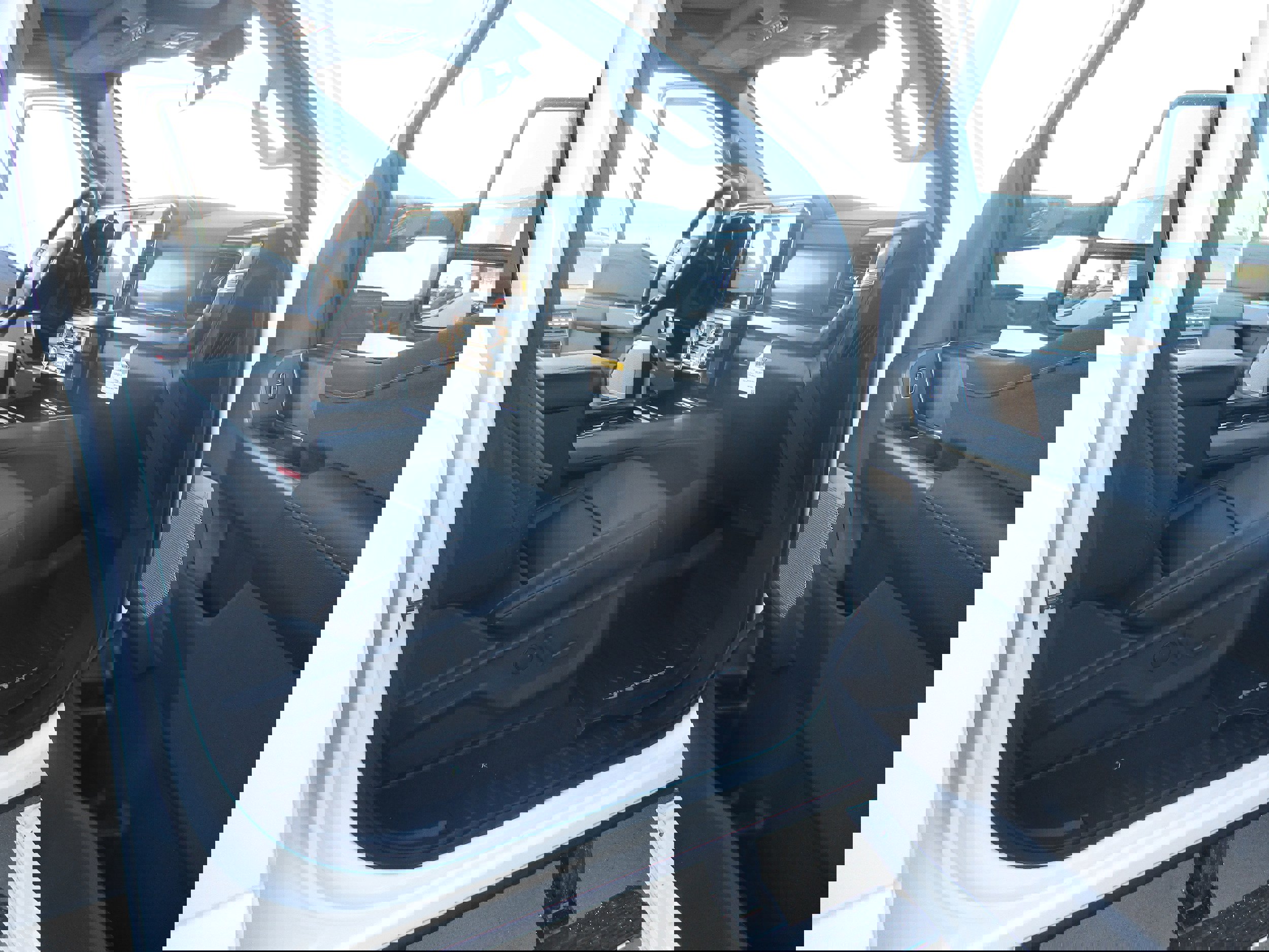 New 2026 Ford F250 Lariat w/ Lariat Ultimate Package image 8