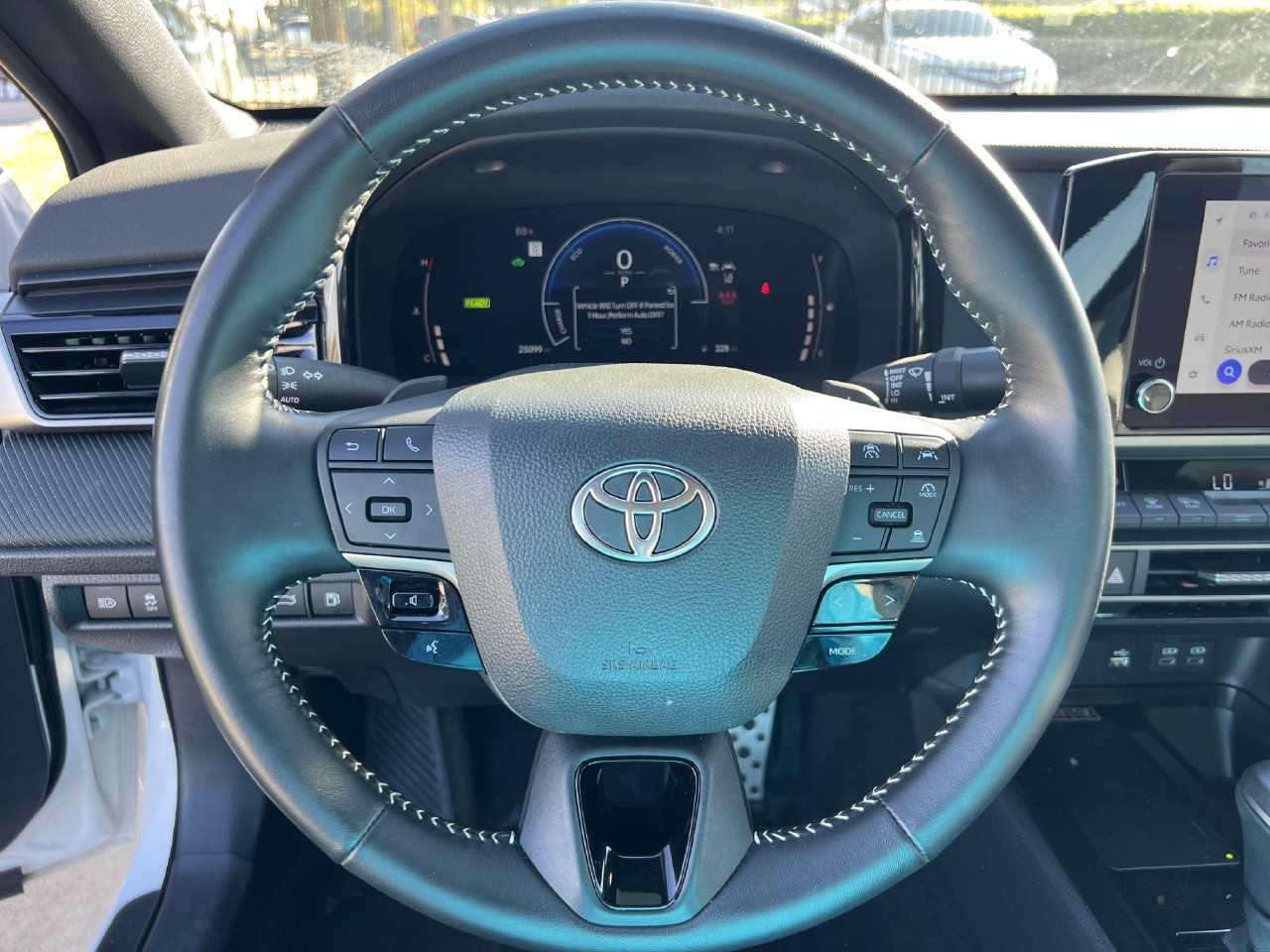 Used 2026 Toyota Camry SE FWD image 6