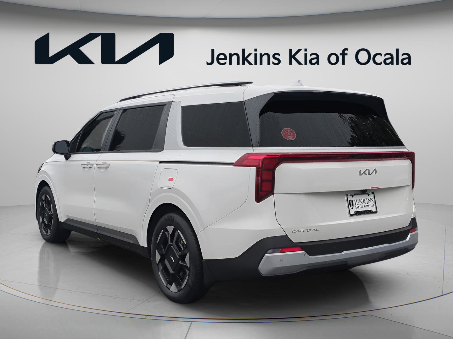 New 2026 Kia Carnival EX FWD image 5