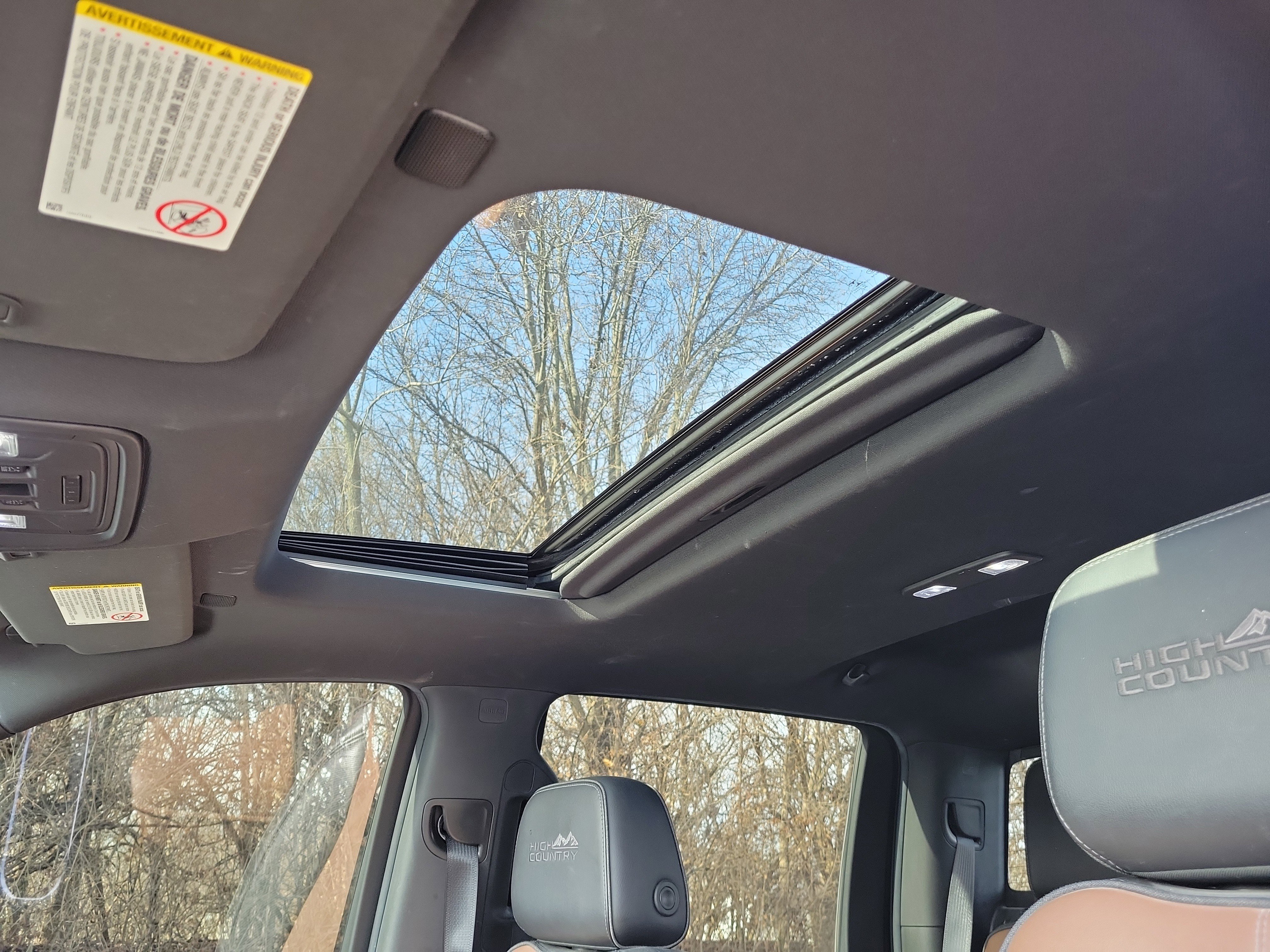 Used 2020 Chevrolet Silverado 2500 High Country image 15