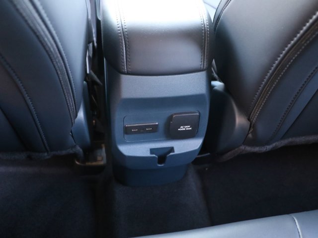 New 2026 Ford Maverick Lariat w/ Black Appearance Package AWD/4WD image 18