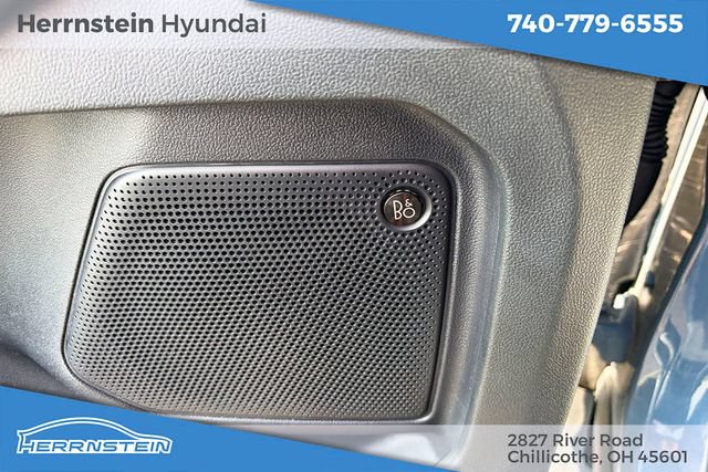 Used 2023 Ford Escape Platinum w/ Premium Technology Package AWD/4WD image 17