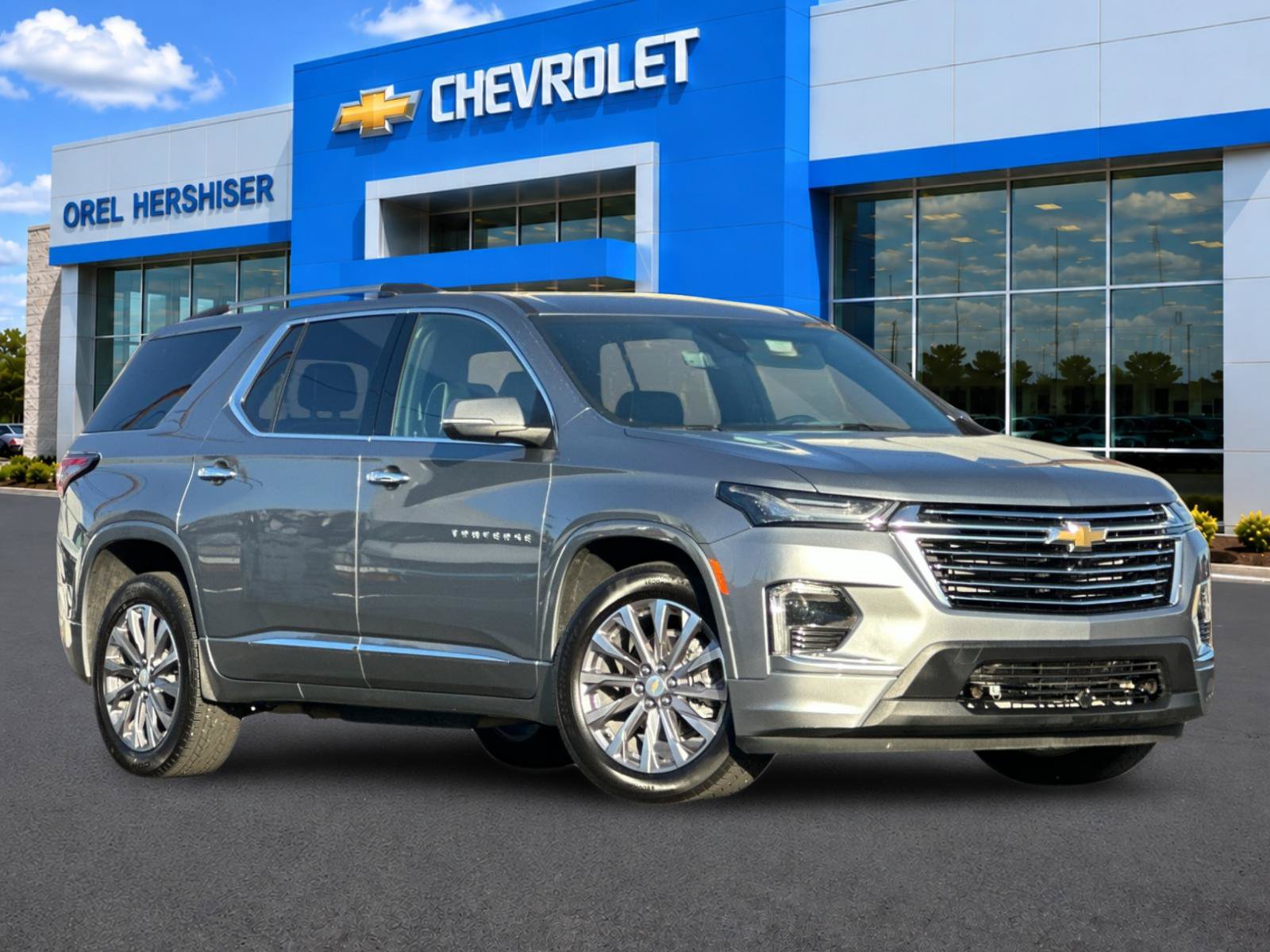 Used 2023 Chevrolet Traverse Premier