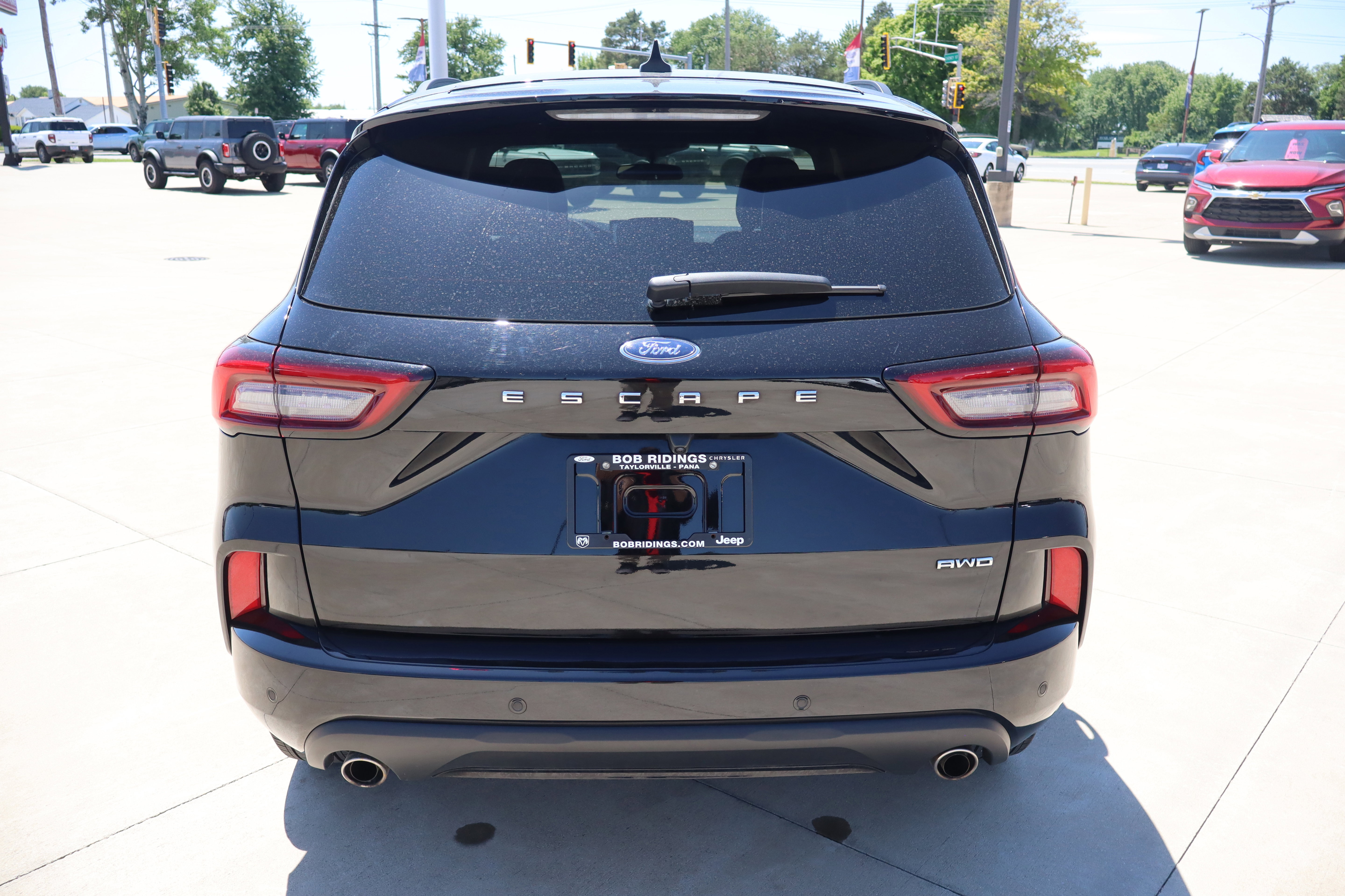 Used 2024 Ford Escape ST-Line w/ Tech Pack #1 AWD/4WD image 7