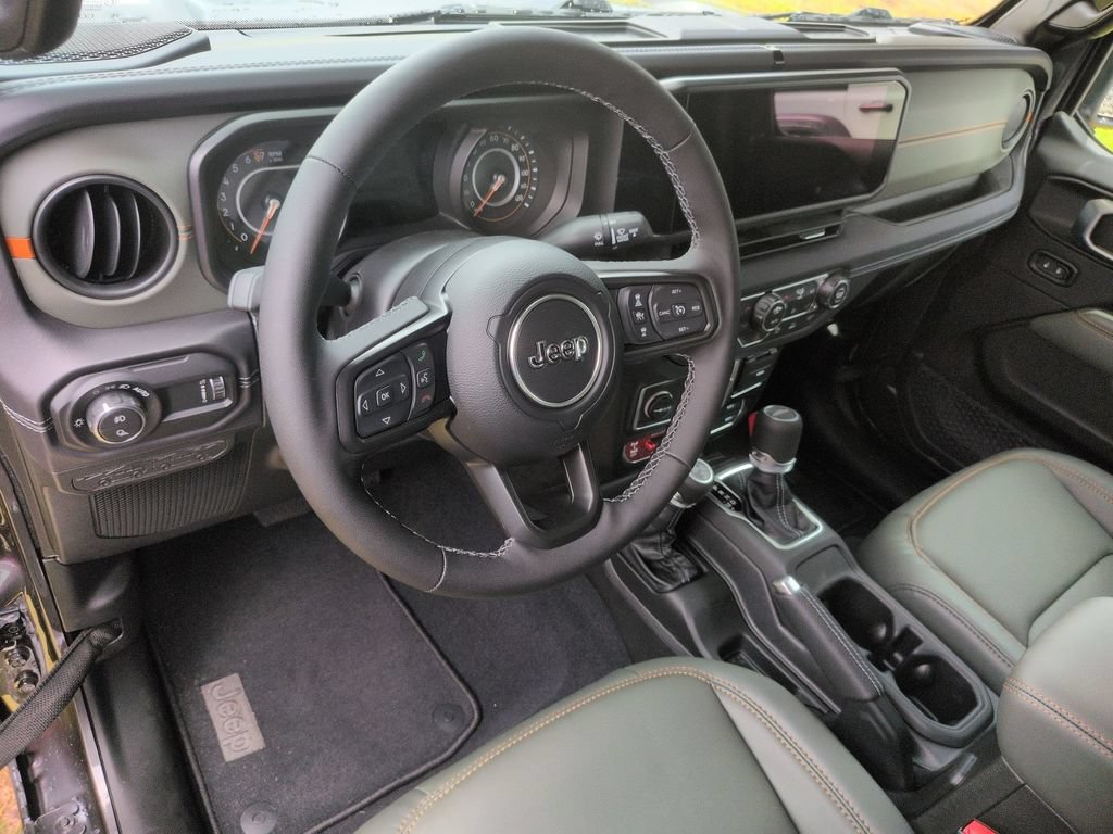 New 2026 Jeep Gladiator Mojave AWD/4WD image 15