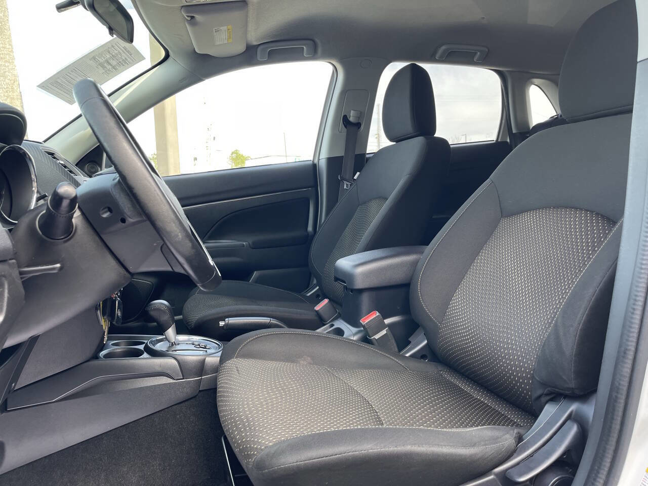 Used 2016 Mitsubishi Outlander Sport ES image 10