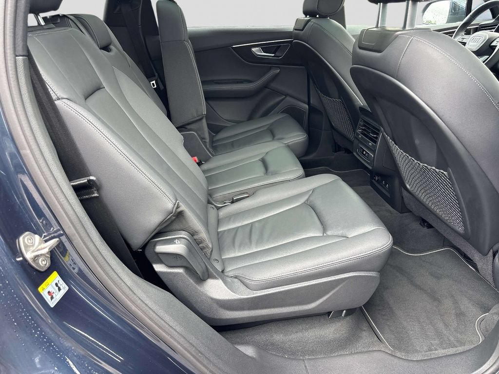 Used 2025 Audi Q7 3.0T Premium Plus AWD/4WD image 17
