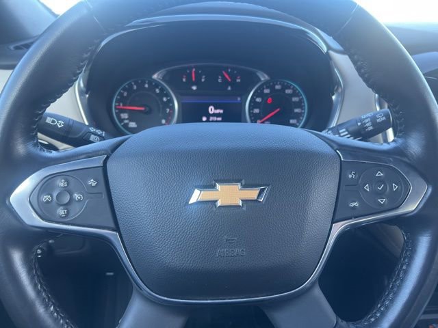 Used 2022 Chevrolet Traverse LT image 30