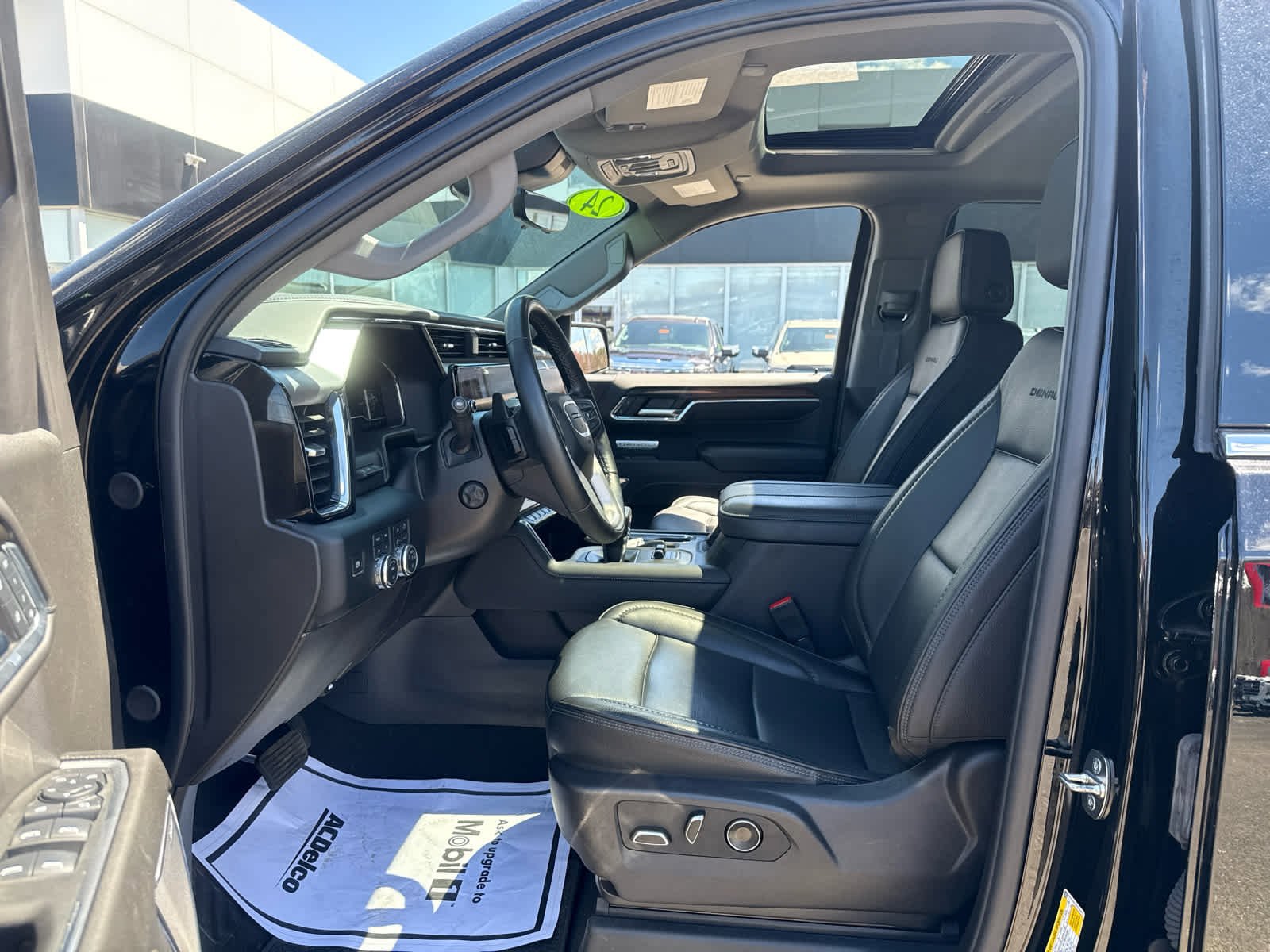 Certified 2024 GMC Sierra 1500 Denali w/ Denali Reserve Package AWD/4WD image 15