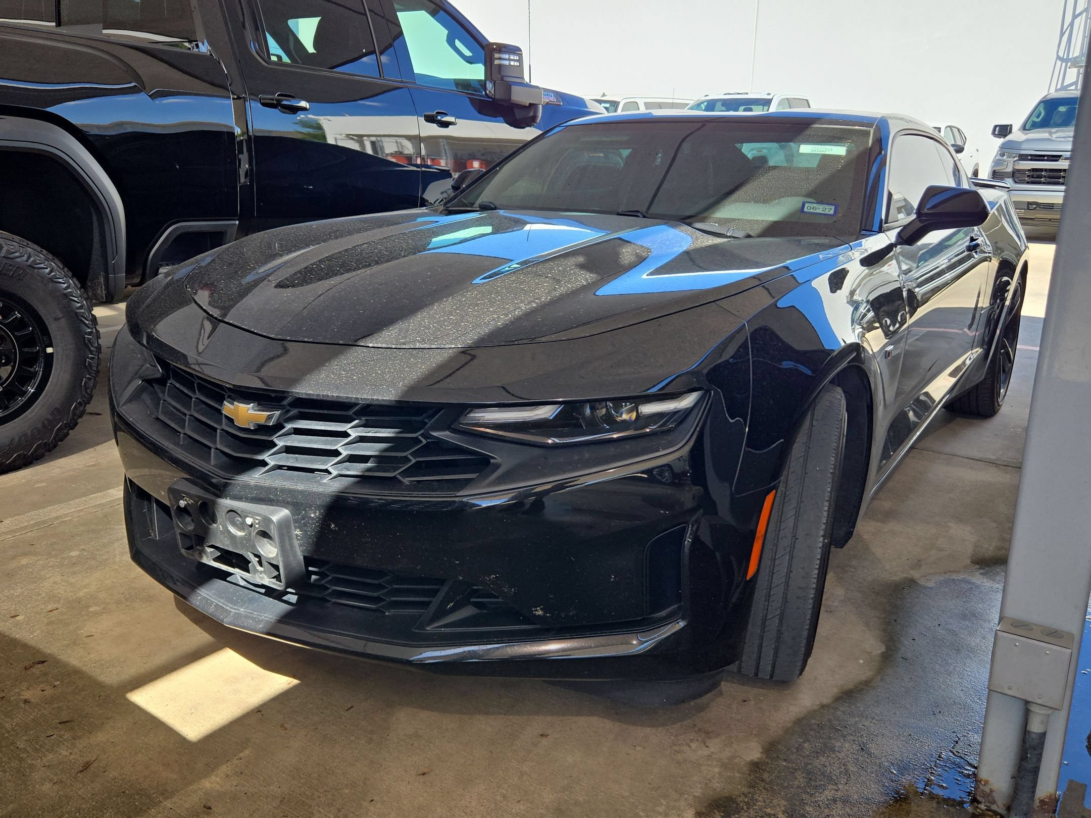 Certified 2022 Chevrolet Camaro LT w/ Technology Package RWD image 3
