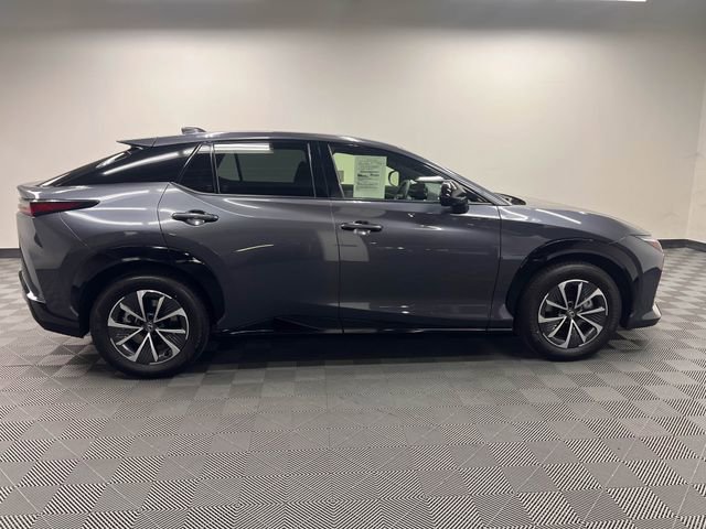Certified 2023 Lexus RZ 450e Premium w/ Cold Area Package AWD/4WD image 4