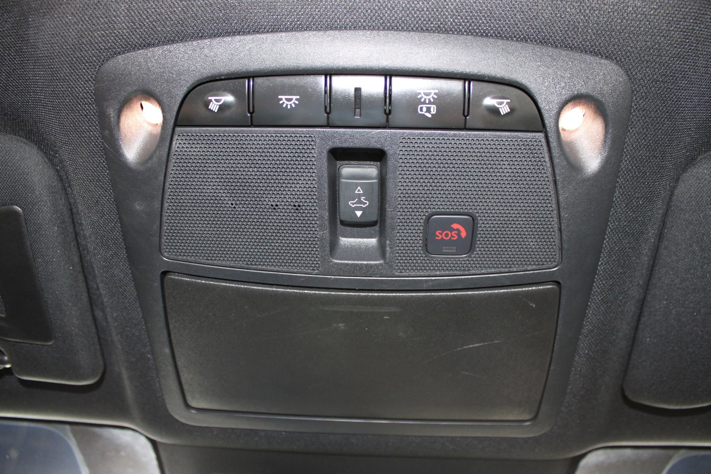 Used 2017 INFINITI Q60 3.0t w/ Premium Plus Package 3.0T image 25