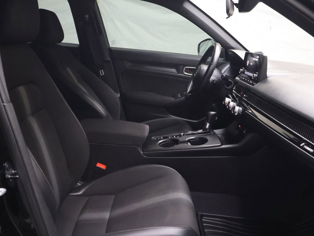 Used 2022 Honda Civic Sport image 9