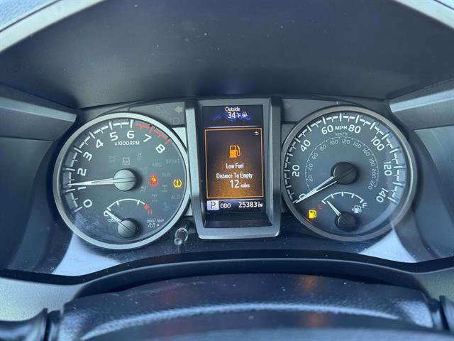 Used 2021 Toyota Tacoma TRD Sport image 16