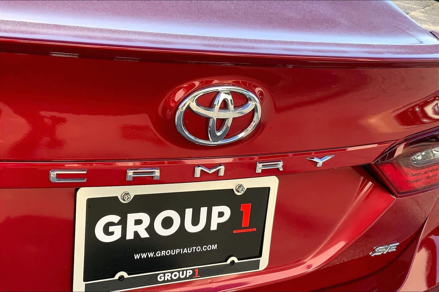 Used 2023 Toyota Camry SE image 30