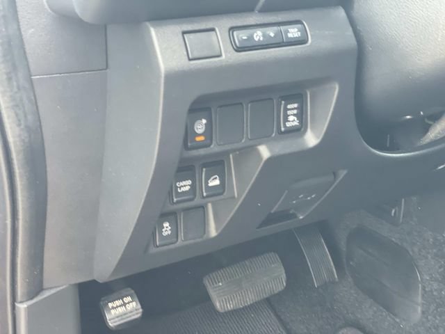 Used 2024 Nissan Frontier S w/ Technology Package AWD/4WD image 12
