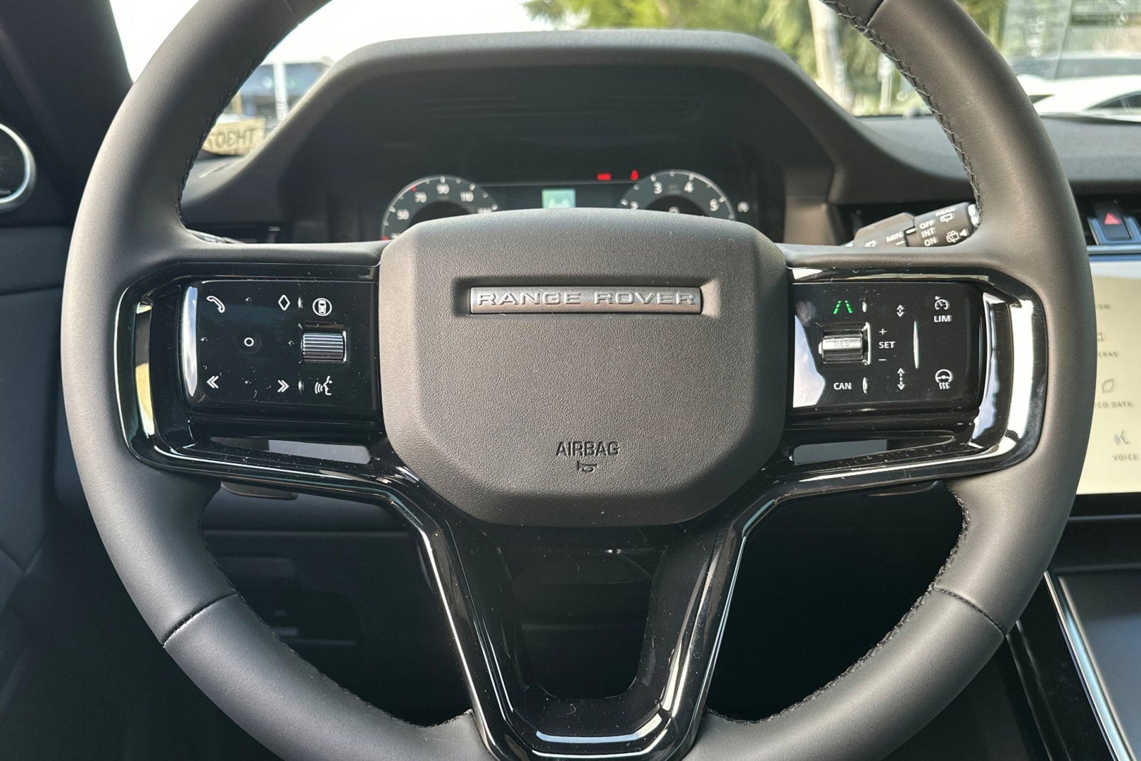 New 2026 Land Rover Range Rover Evoque S image 17