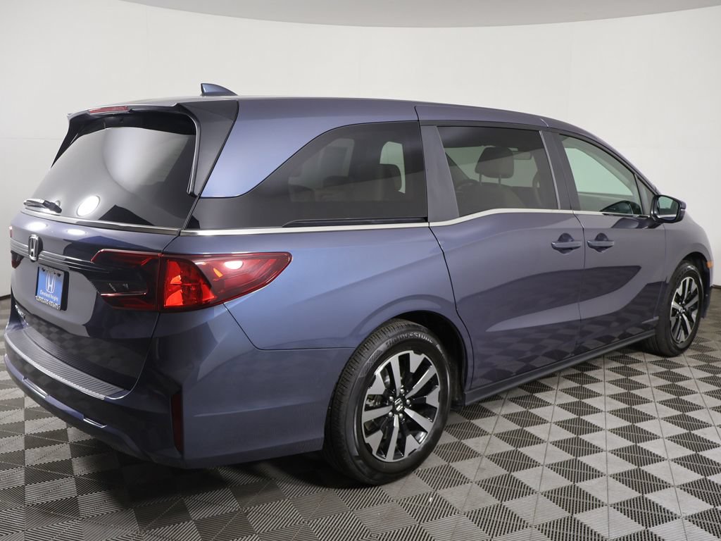 Certified 2026 Honda Odyssey EX-L image 11