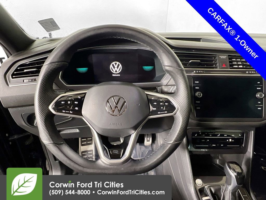 Used 2022 Volkswagen Tiguan SE R-Line image 8
