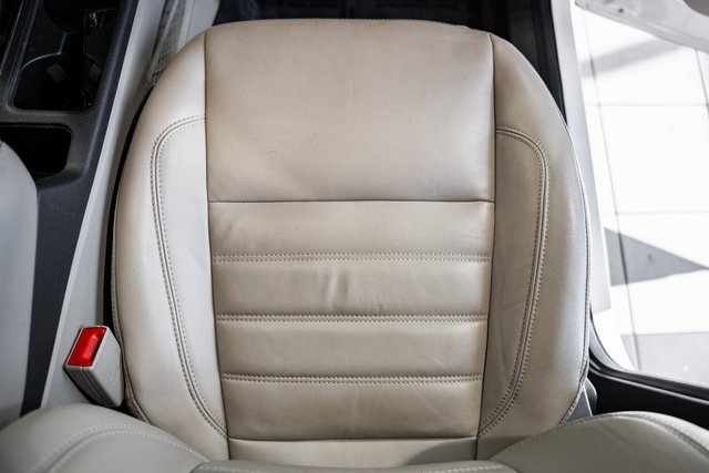 Used 2018 Ford Escape Titanium w/ Ford Safe & Smart Package image 31