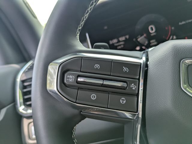 New 2026 GMC Acadia Denali w/ Super Cruise Package FWD image 30