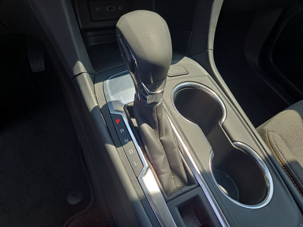 Used 2024 Chevrolet Equinox LT FWD image 30