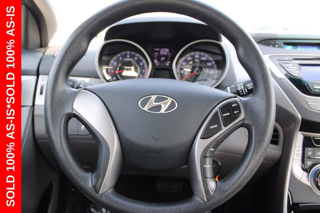 Used 2013 Hyundai Elantra GLS image 25