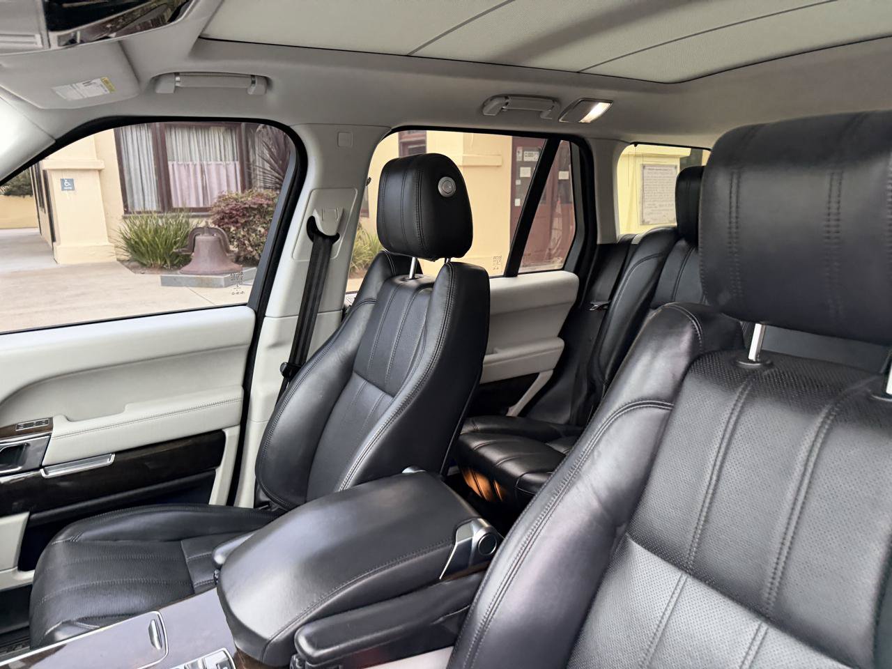 Used 2014 Land Rover Range Rover Supercharged AWD/4WD image 61