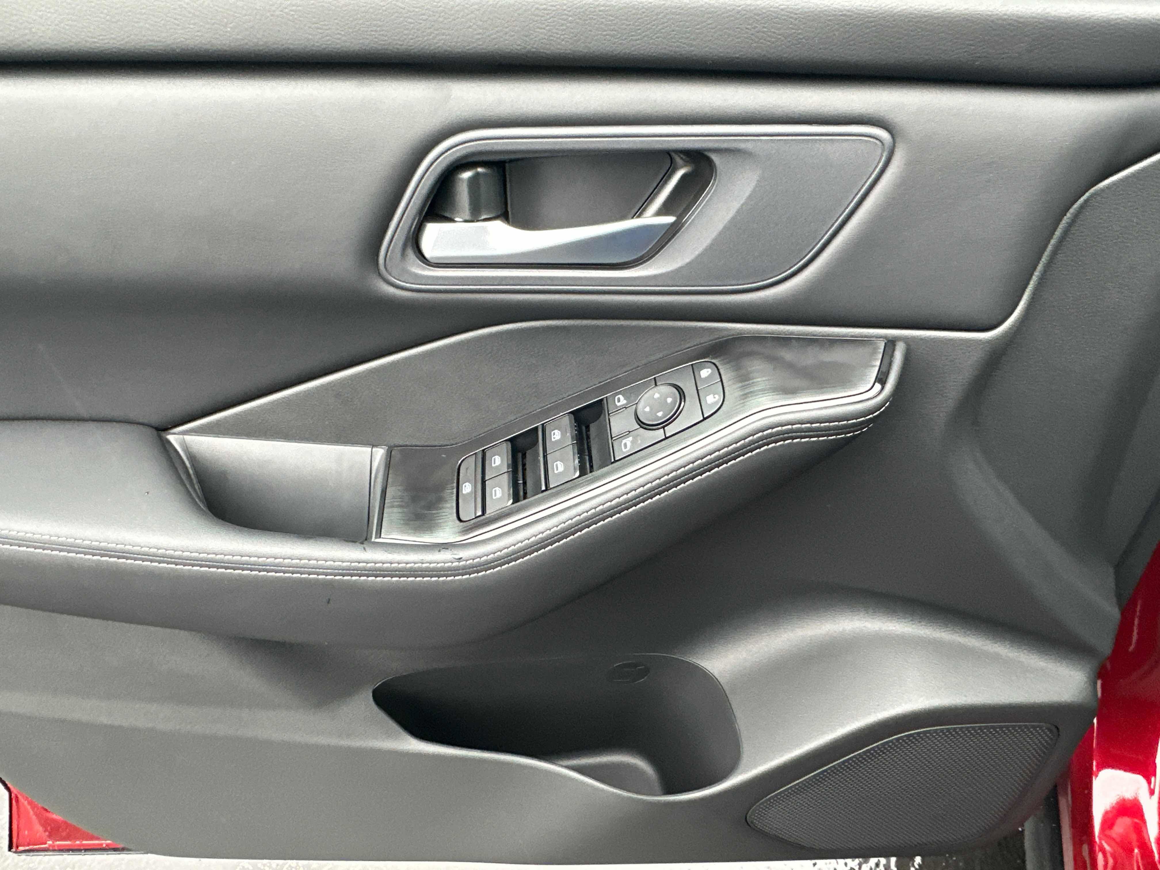 New 2026 Nissan Rogue SV AWD/4WD image 21