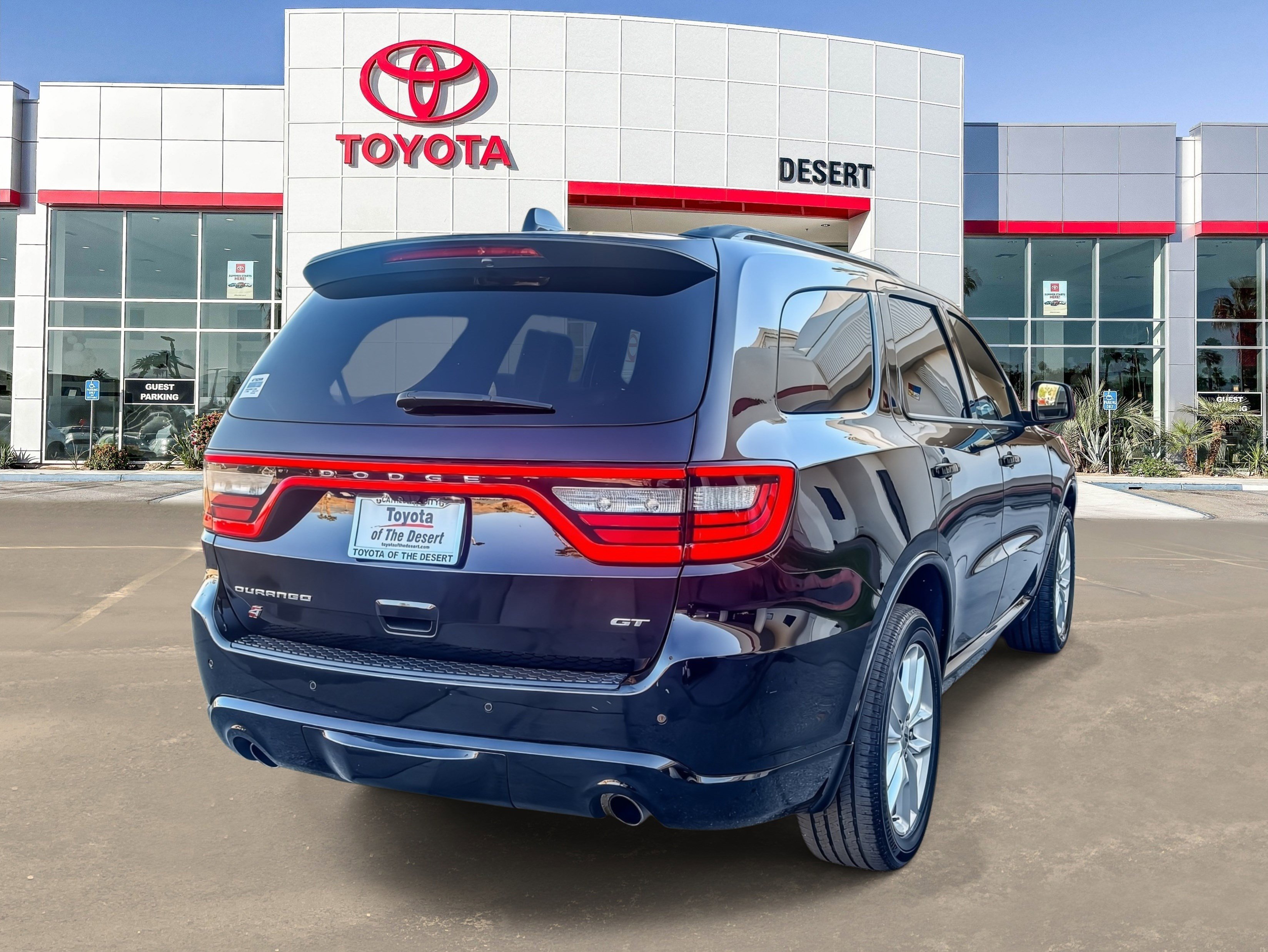 Used 2024 Dodge Durango GT image 7