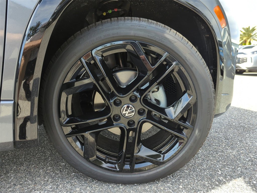 New 2026 Volkswagen Tiguan SE R-Line image 44