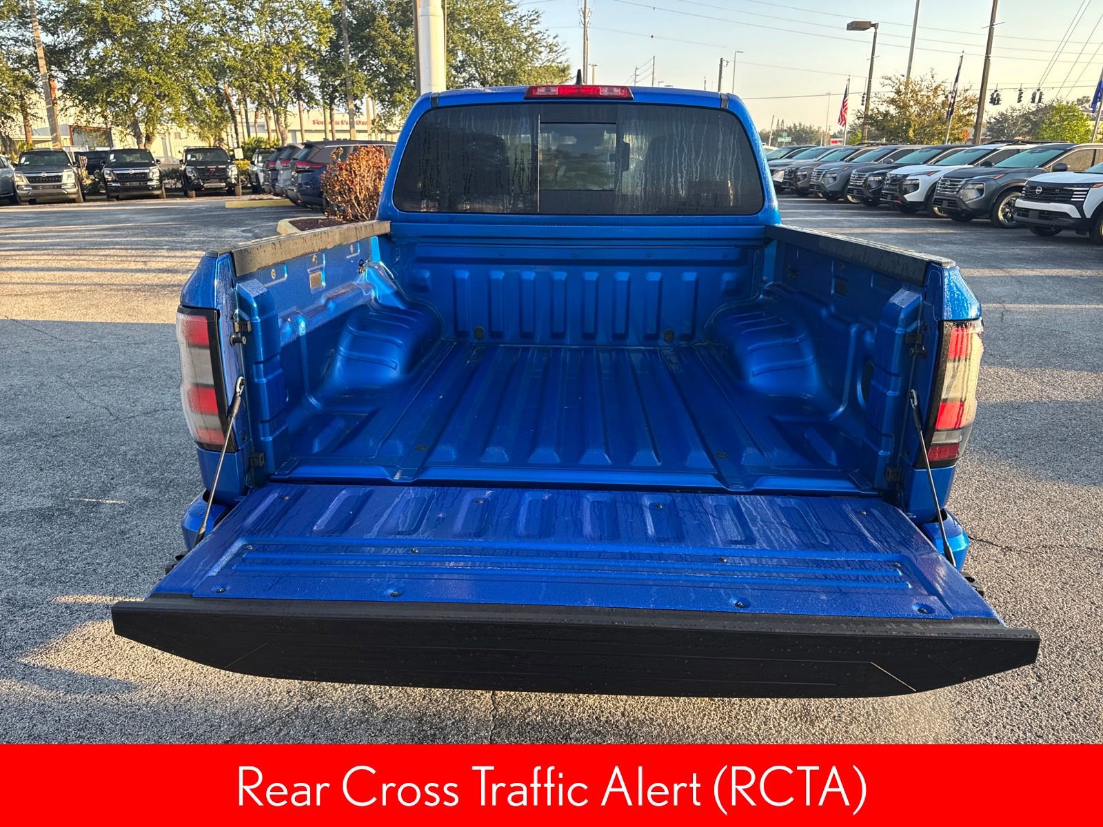 Certified 2024 Nissan Frontier Pro-X w/ Technology Package image 8