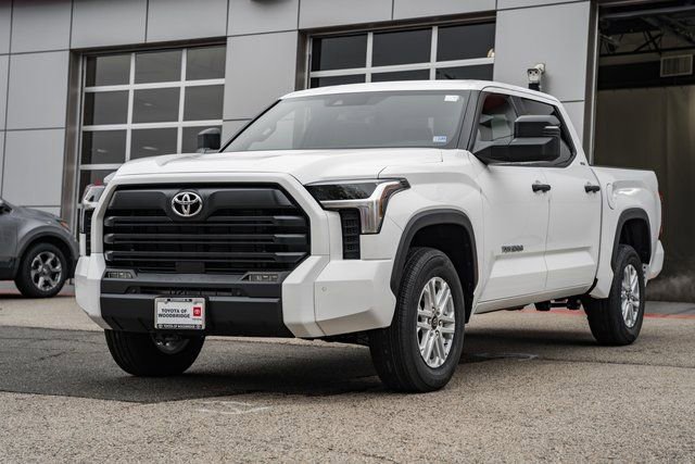 New 2026 Toyota Tundra SR5 image 3